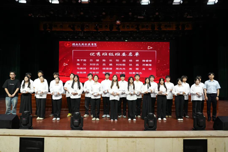 1750945131681036300.jpg 921.jpg